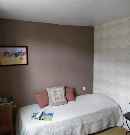 Duck House 3*